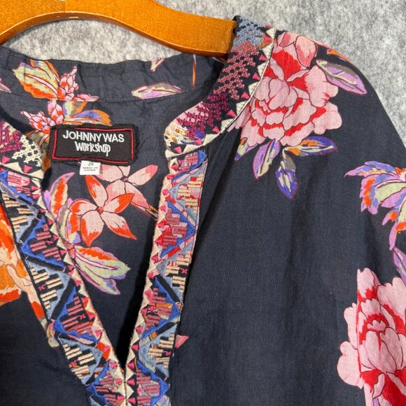 Johnny Was Workshop Floral Emboirdered Top 100% Ramie Boho Artsy 2x - Picture 7 of 9